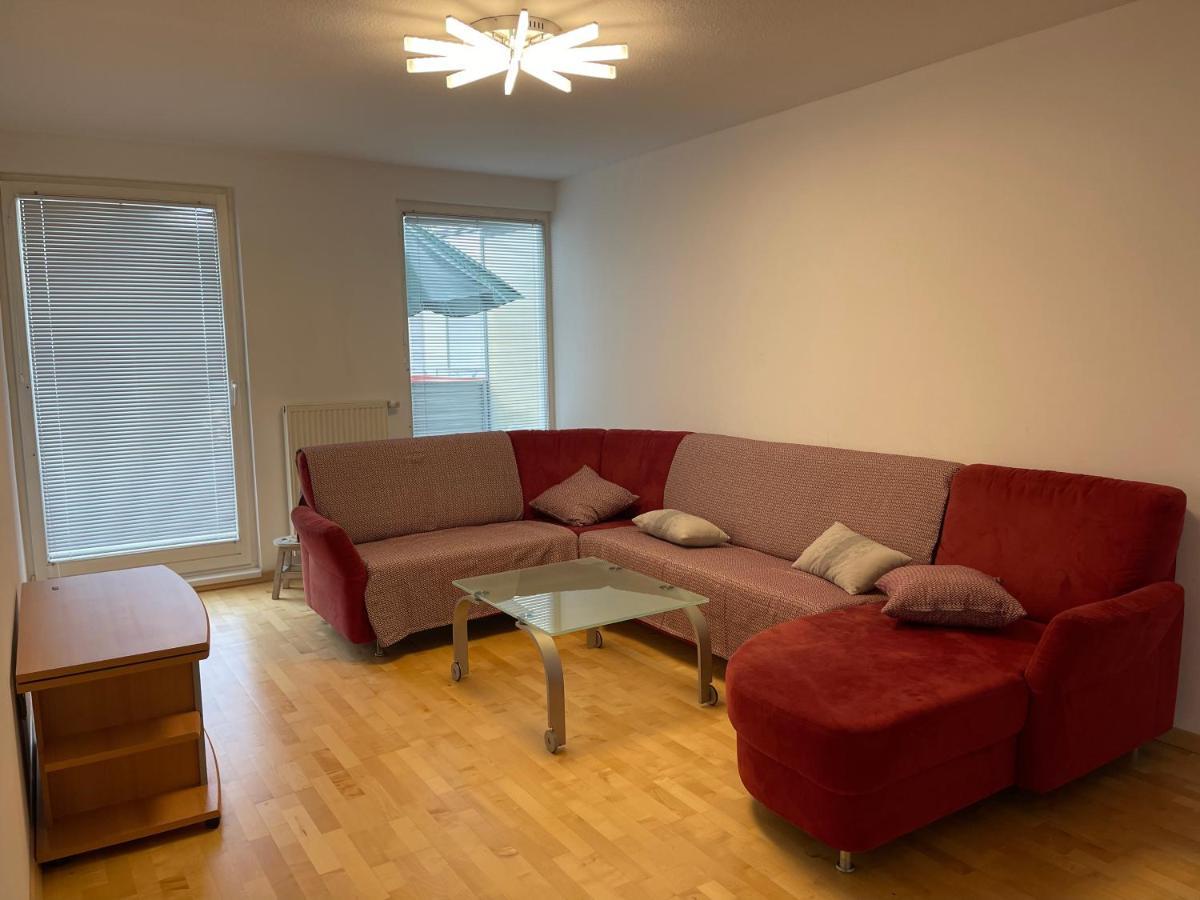 3 Zimmer Wohnung Im Grunen Zu Vermieten Nahe Alte Donau Vienna Luaran gambar